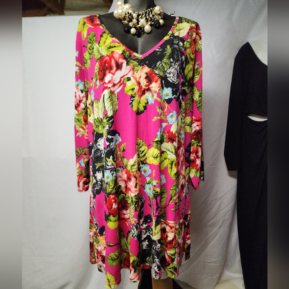 Attitudes By Renee Floral Dress. Sz 3x - Picture 2 of 3